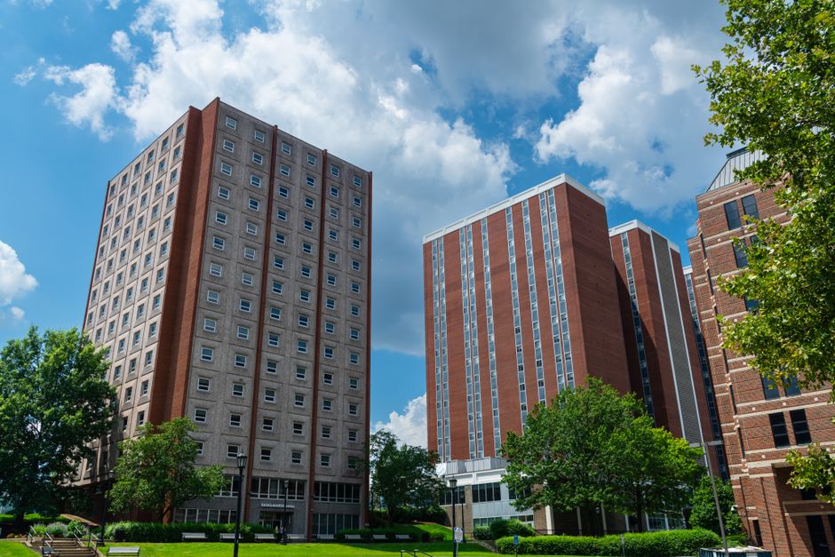 Construction of student housing on an urban campus
