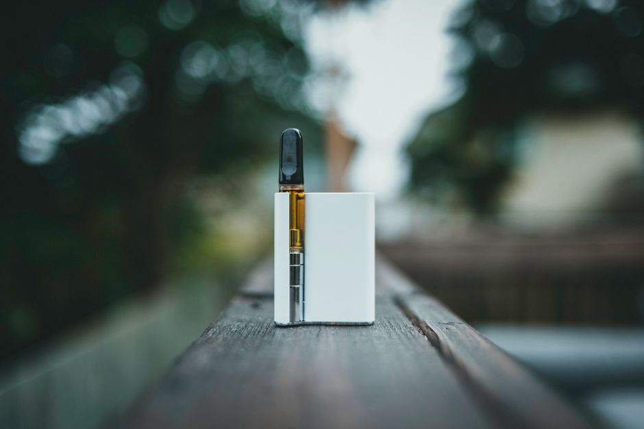 Assorted vape cartridges and refill pods