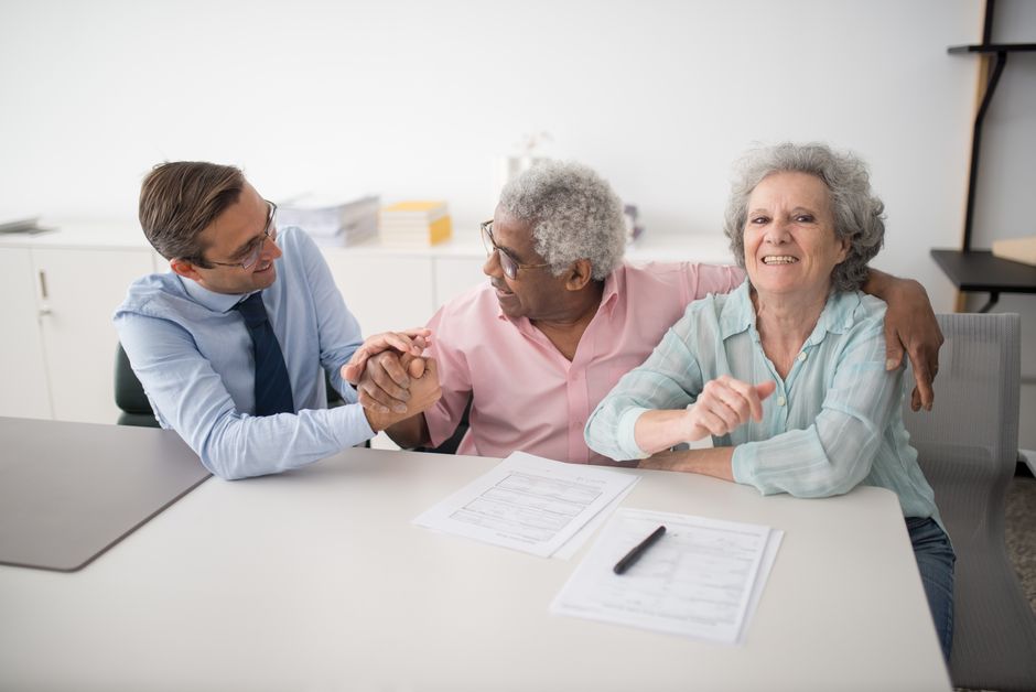 A family meeting with a care referral expert in a comfortable, residential environment