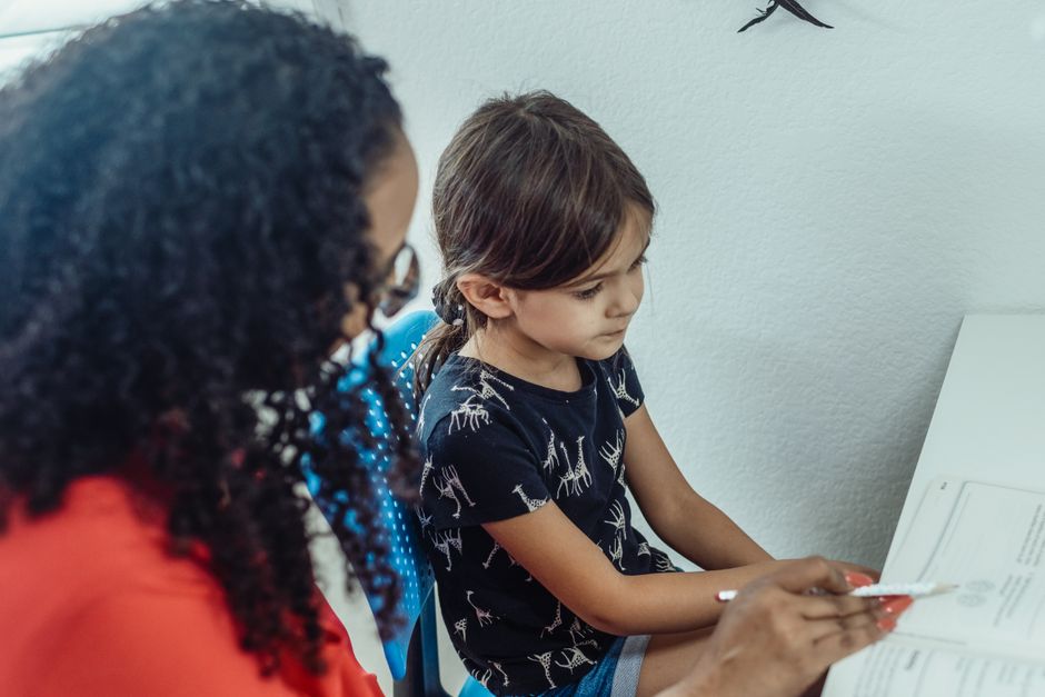 One-on-one tutoring session between tutor and student