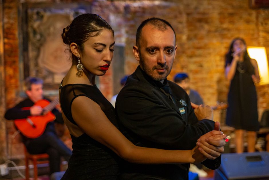 Tango performance or workshop with audience