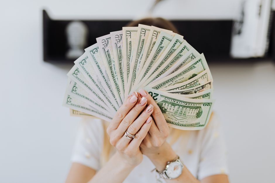 Host payout with financial dashboard
