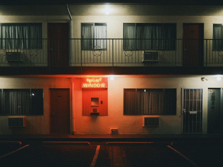 Simple motel room setup ideal for travelers