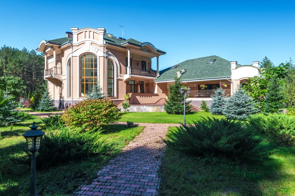 Contemporary custom home with high-end exterior finishes