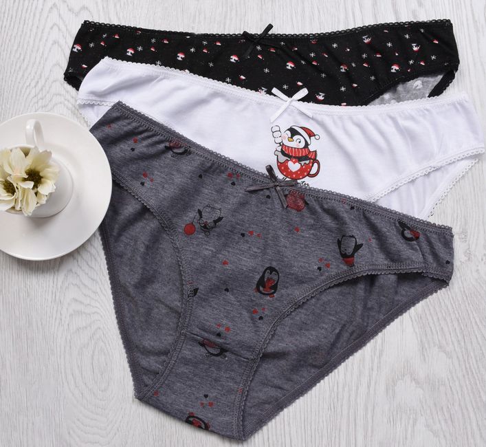 Colorful women’s panties and coordinated sets on display