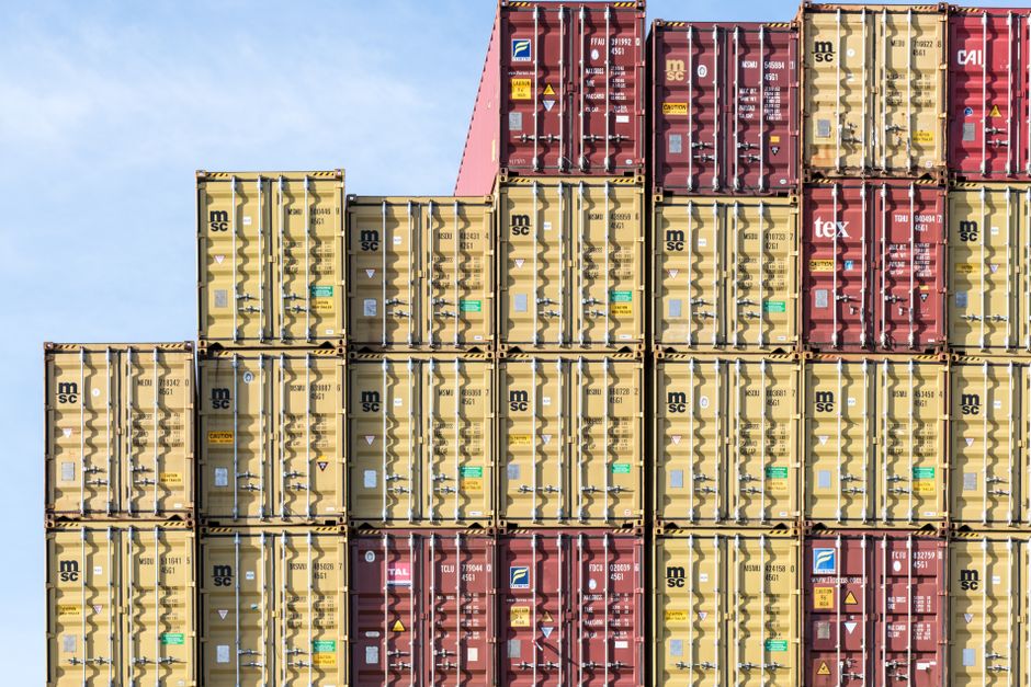 IT integration platforms for import management
