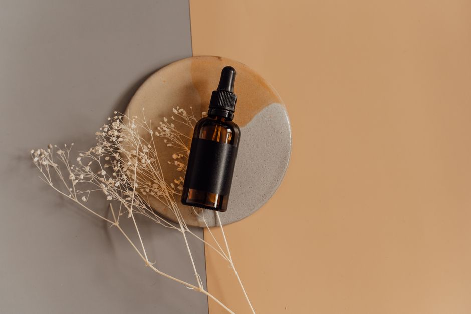 Illustrative stock photo of a bottle representing hydroquinone-free brightening skincare