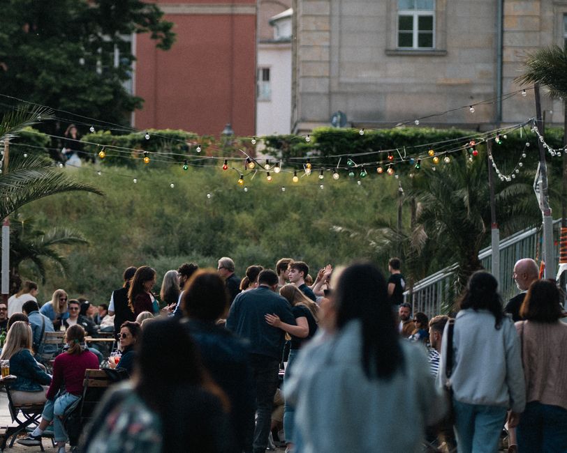Community participating in a crowdfunding event