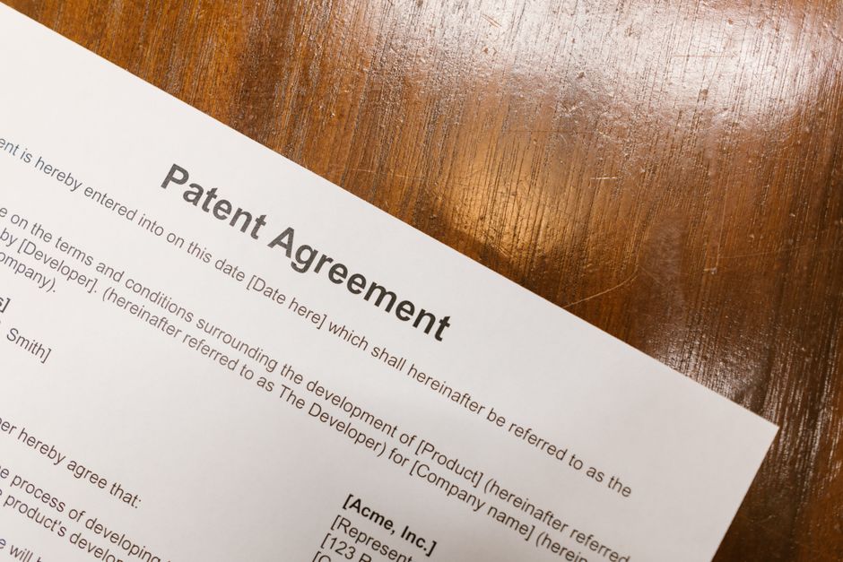 Music sheet and legal licensing agreement