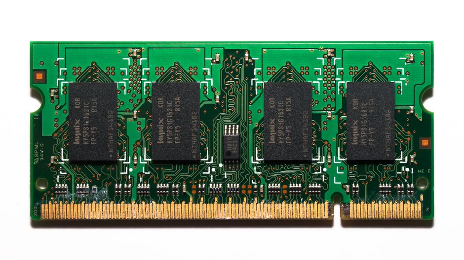 Optical modulator chip on PCB