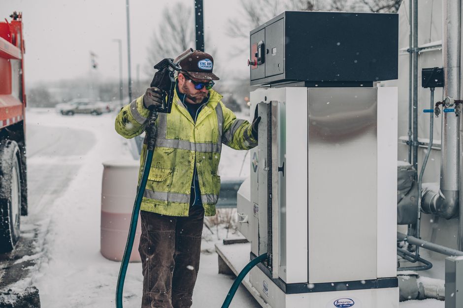Diesel fuel station suitable for cars and vans